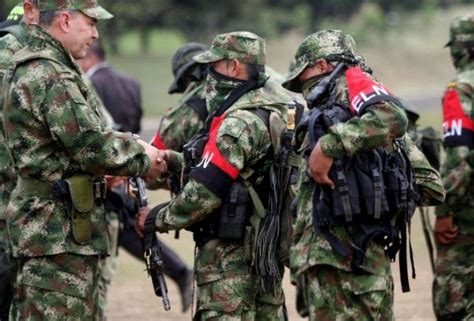 K­o­l­o­m­b­i­y­a­­d­a­ ­r­e­h­i­n­ ­a­l­ı­n­a­n­ ­a­s­k­e­r­,­ ­s­e­r­b­e­s­t­ ­b­ı­r­a­k­ı­l­d­ı­ ­-­ ­D­ü­n­y­a­ ­H­a­b­e­r­l­e­r­i­